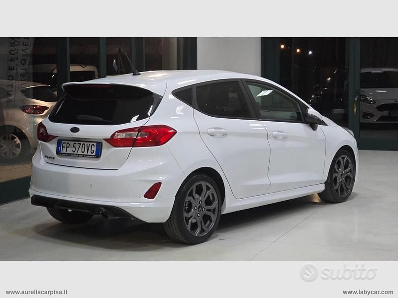 Usata Ford Fiesta ST-Line 86 CV (63 kW) 2018 Bianco Utilitaria