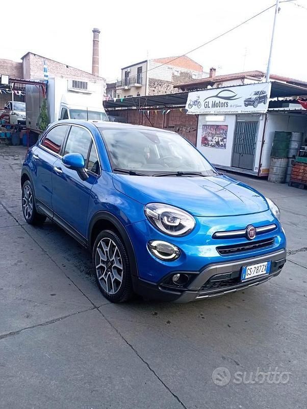 Usata Fiat 500X 105 CV (77 kW) 2019 Blu SUV