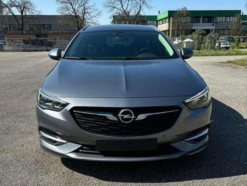 Usata Opel Insignia Business 170 CV (125 kW) 2019 Grigio Station wagon