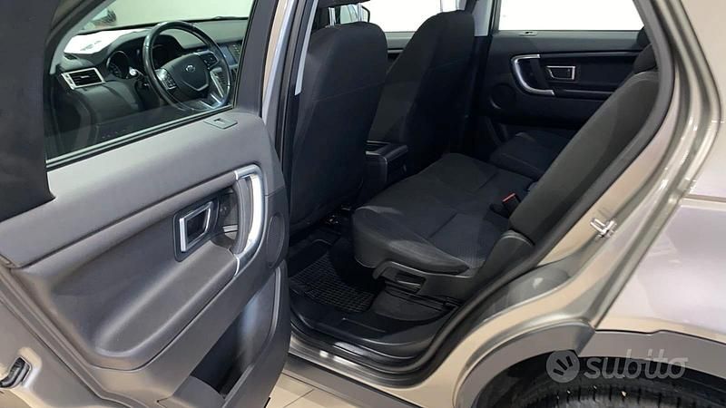 Usata Land Rover Discovery Sport 150 CV (110 kW) 2017 Grigio SUV