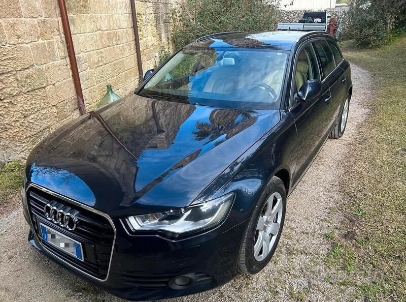 Usata Audi A6 177 CV (130 kW) 2013 Blu Station wagon