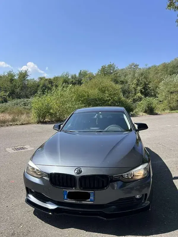 Usata BMW 318 143 CV (105 kW) 2014 Berlina