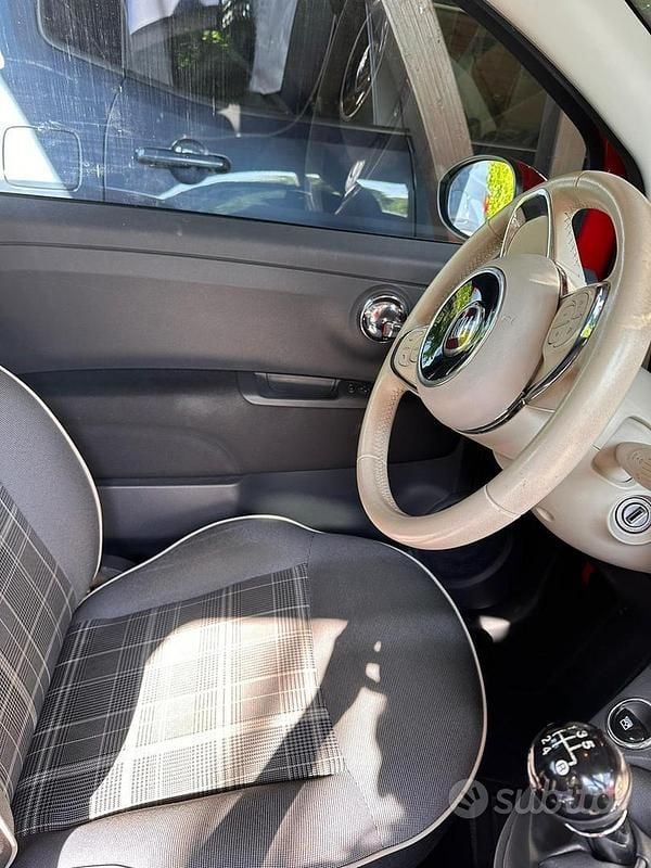 Usata Fiat 500 69 CV (50 kW) 2018 Rosso Utilitaria
