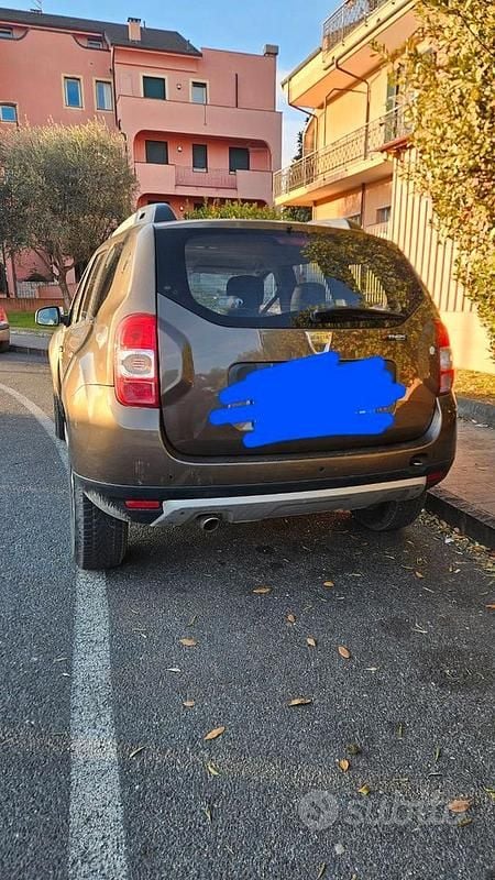 Usata Dacia Duster 85 CV (62 kW) 2018 Marrone SUV