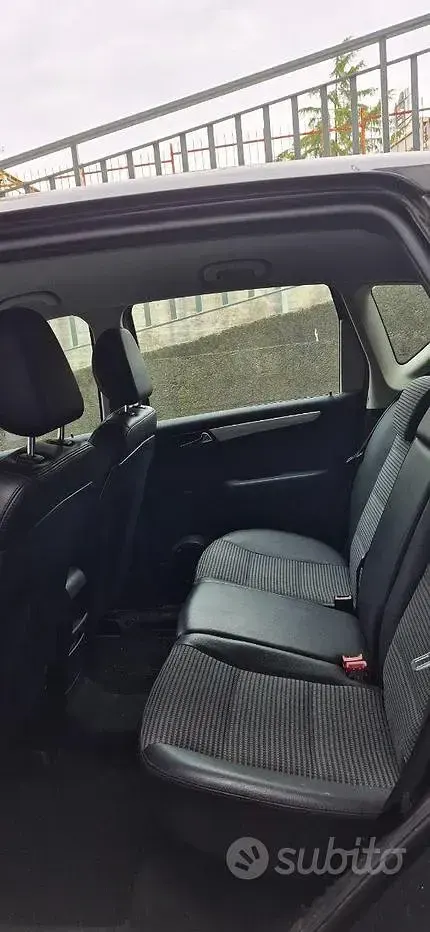 Usata Mercedes A180 109 CV (80 kW) 2006 Nero Monovolume