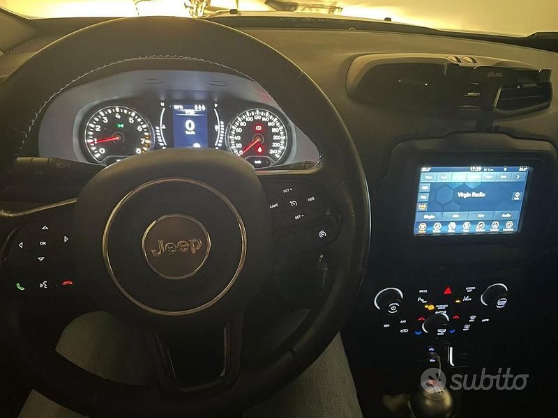 Usata Jeep Renegade Night Eagle 120 CV (88 kW) 2020 Nero SUV