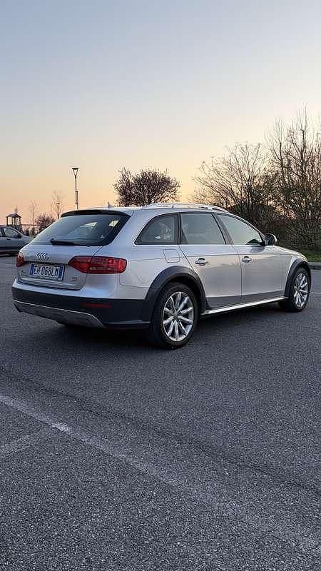 Usata Audi A4 Allroad Comfort 170 CV (125 kW) 2010 Argento Station wagon