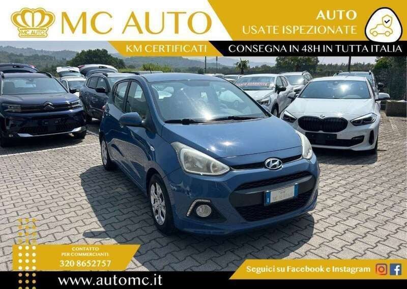 Azzurro Usata 2015 Hyundai i10 Comfort Due volumi | 5999 € (Ottimo prezzo) - Immagine 1/4