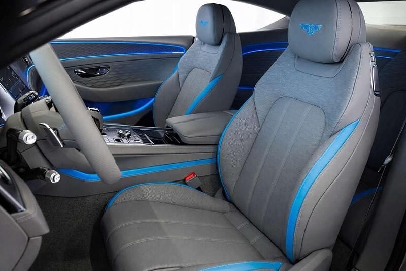 Nuova Bentley Continental 782 CV (575 kW) 2025 Argento Coupé