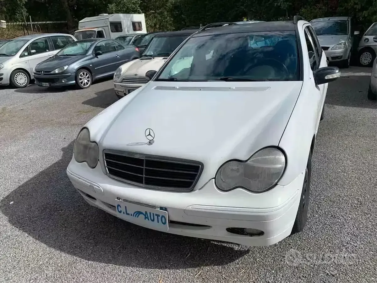 Usata Mercedes C220 116 CV (85 kW) 2003 Bianco Station wagon