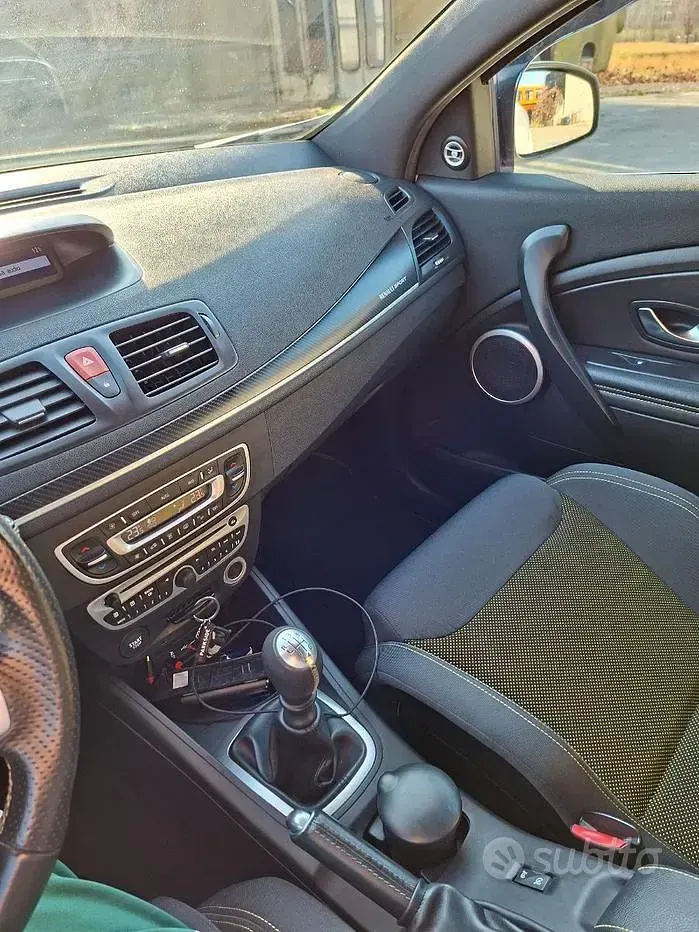 Usata Renault Mégane III R.S. 250 CV (183 kW) 2010