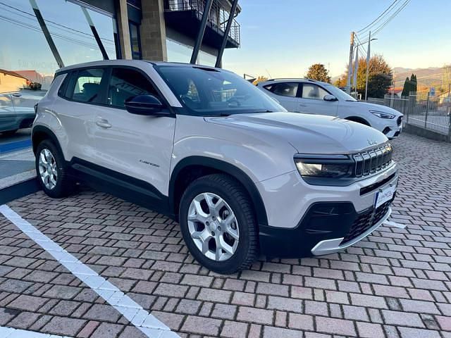 Usata Jeep Avenger Altitude 100 CV (73 kW) 2024 Bronzo SUV