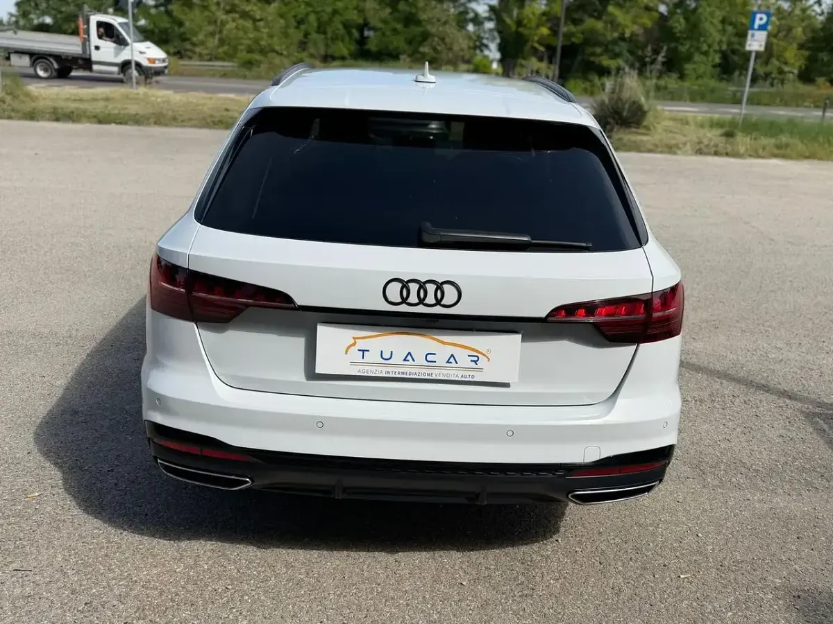 Usata Audi A4 S-Line 190 CV (139 kW) 2020 Bianco Station wagon