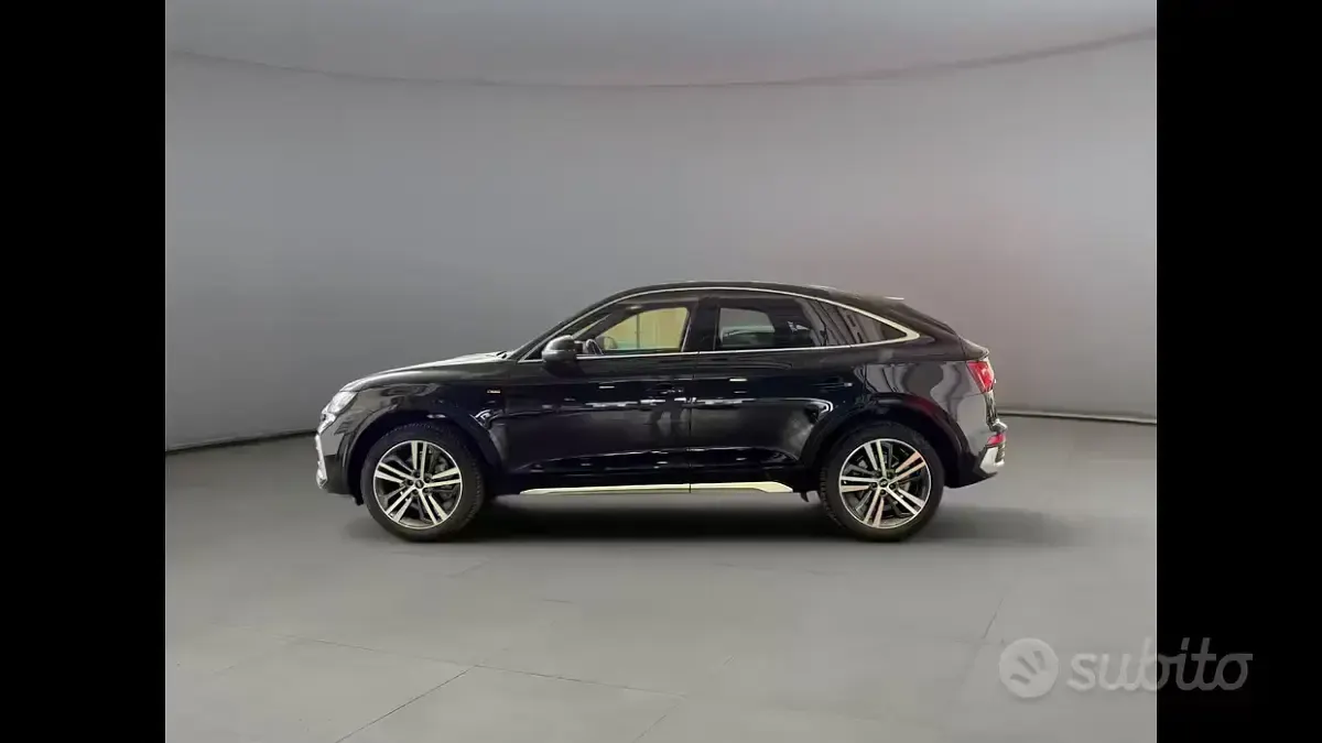 Usata Audi Q5 Sportback Comfort 204 CV (150 kW) 2022 Nero SUV