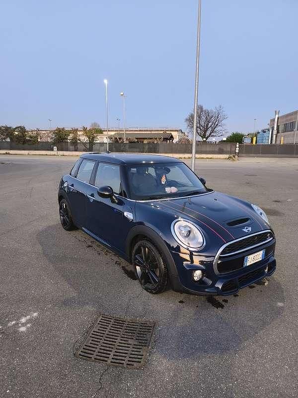 Usata Mini Cooper SD 170 CV (125 kW) 2017 Utilitaria