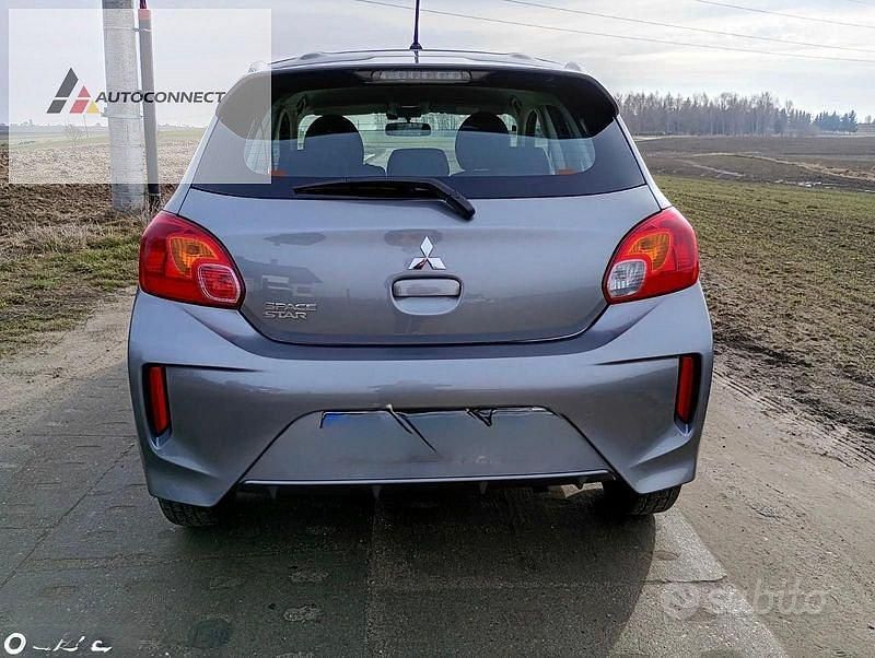 Usata Mitsubishi Space Star Intense 80 CV (58 kW) 2022 Grigio Utilitaria