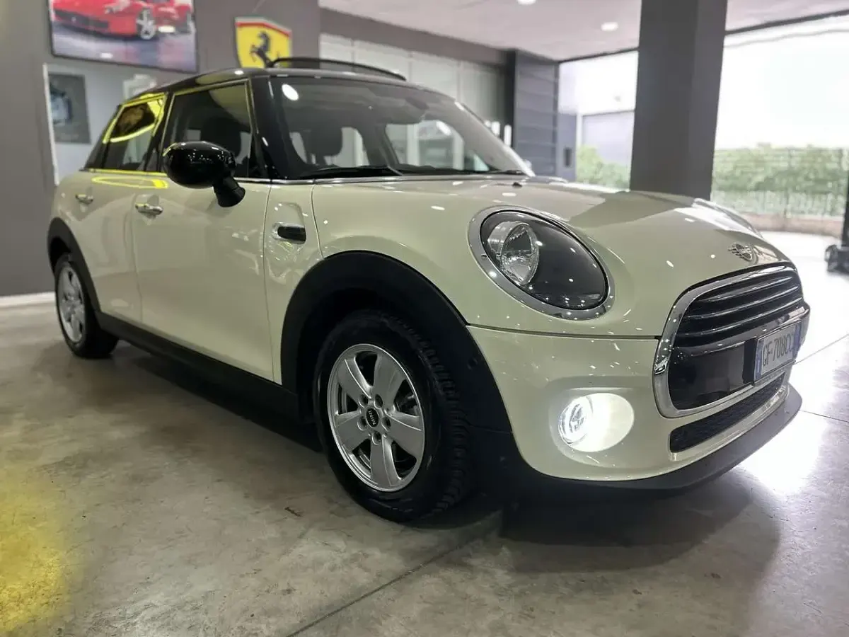 Usata Mini Cooper 136 CV (100 kW) 2021 Giallo Utilitaria