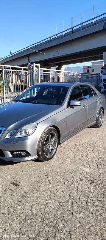 Gebraucht Mercedes E250 Avantgarde 204 PS (150 kW) 2009 Limousine