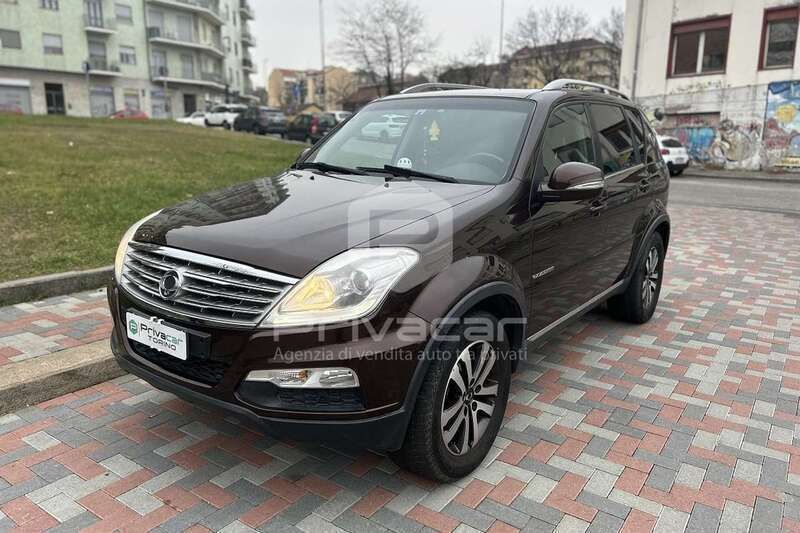 Marrone Usata 2014 Ssangyong Rexton SUV | 9990 € (Buon prezzo) - Immagine 1/4