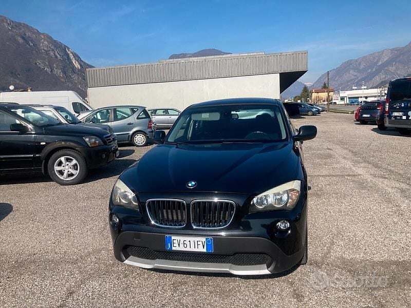 Usata BMW X1 177 CV (130 kW) 2010 Nero SUV