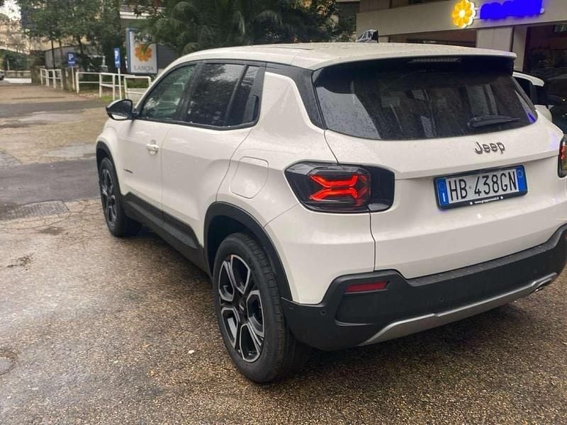 Nuova Jeep Avenger Summit 101 CV (74 kW) 2025 Bianco SUV