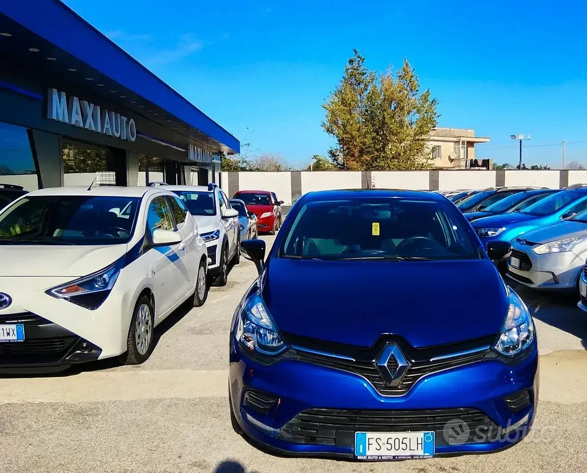 Usata Renault Clio IV 90 CV (66 kW) 2018 Bluazzurro Berlina