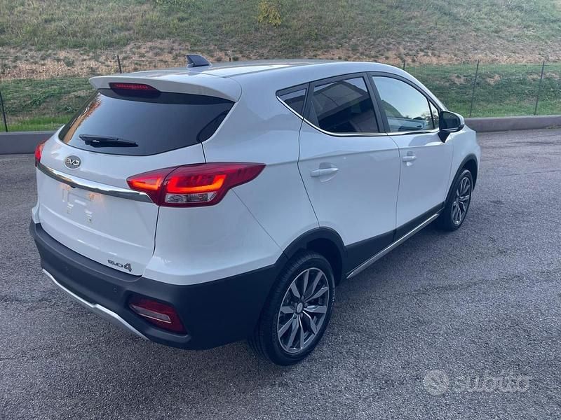 Nuova EVO Evo 4 2025 Bianco SUV