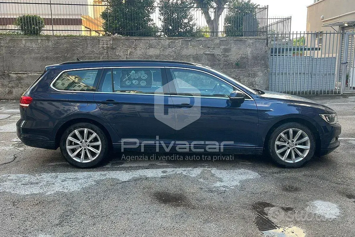 Usata VW Passat Business 150 CV (110 kW) 2016 Blu Station wagon