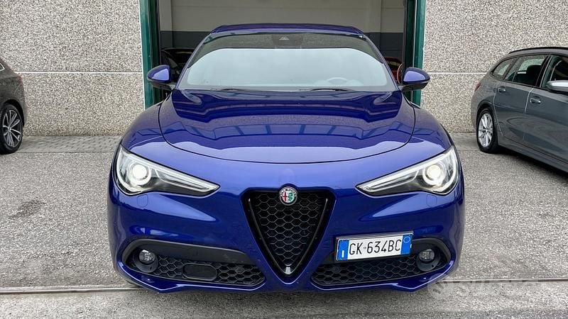 Usata Alfa Romeo Stelvio Ti 210 CV (154 kW) 2022 Blu SUV
