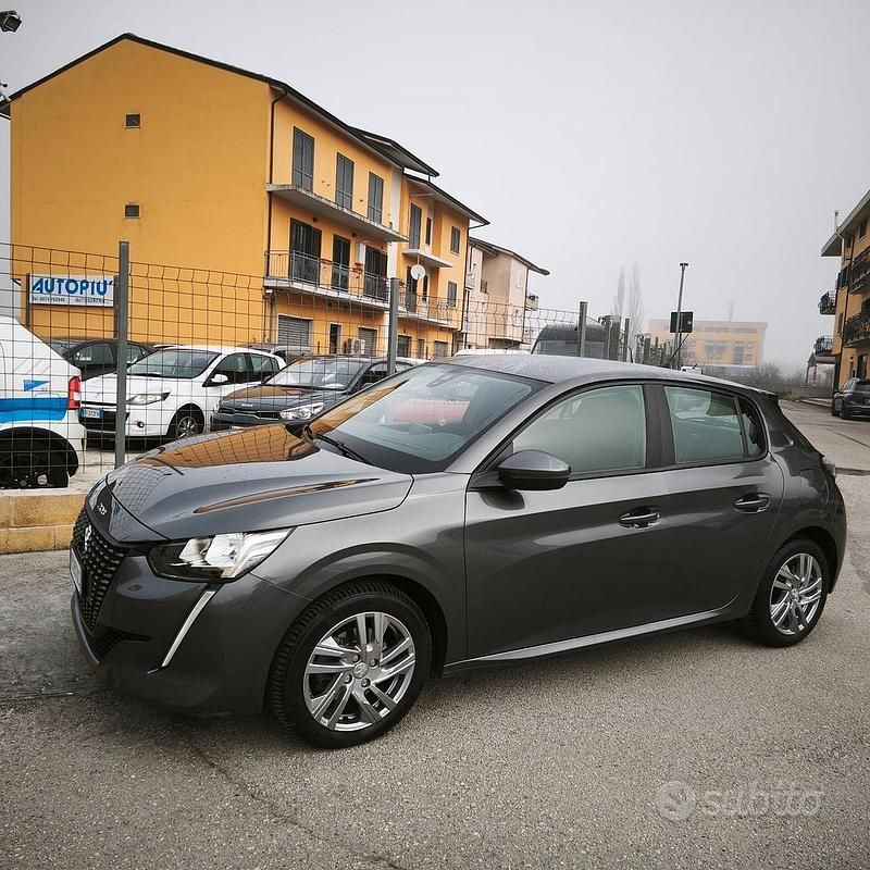 Usata Peugeot 208 Allure 101 CV (74 kW) 2020 Grigio Utilitaria