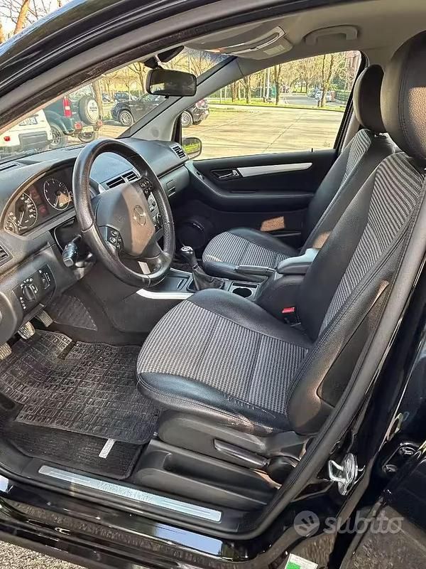 Usata Mercedes A150 Avantgarde 2008 Nero Berlina
