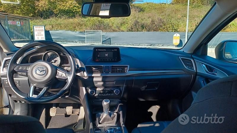 Usata Mazda 3 Evolve 105 CV (77 kW) 2018 Bianco Berlina