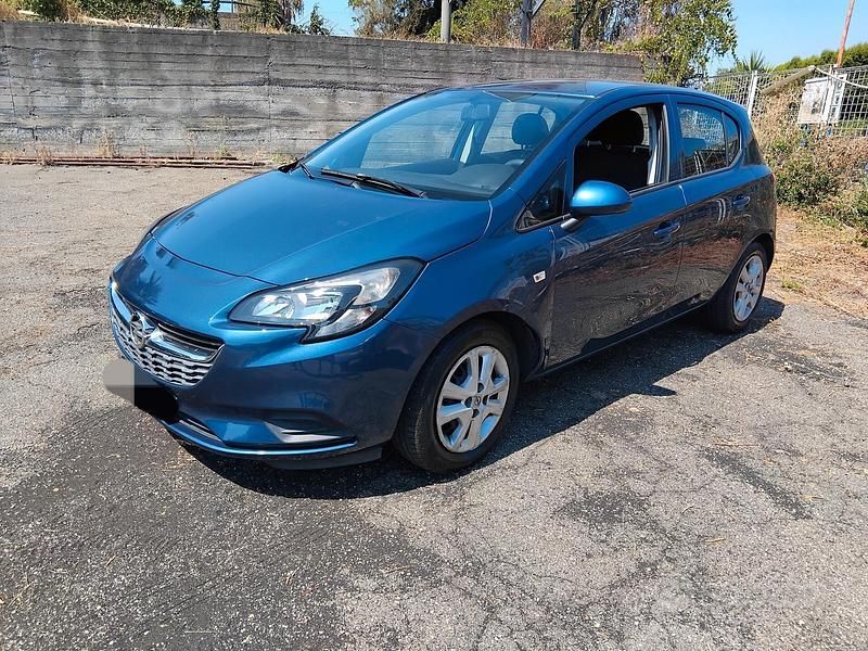 Usata Opel Corsa Cosmo 90 CV (66 kW) 2016 Blu Berlina