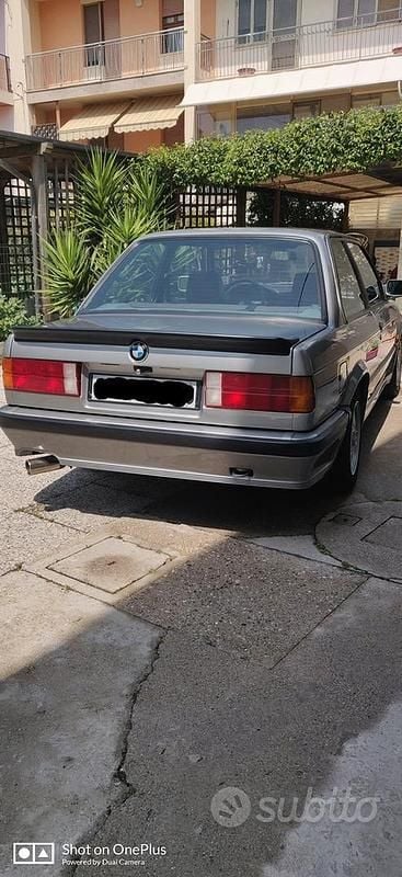 Usata BMW 320 Efficient Dynamics 129 CV (94 kW) 1987 Grigio Berlina