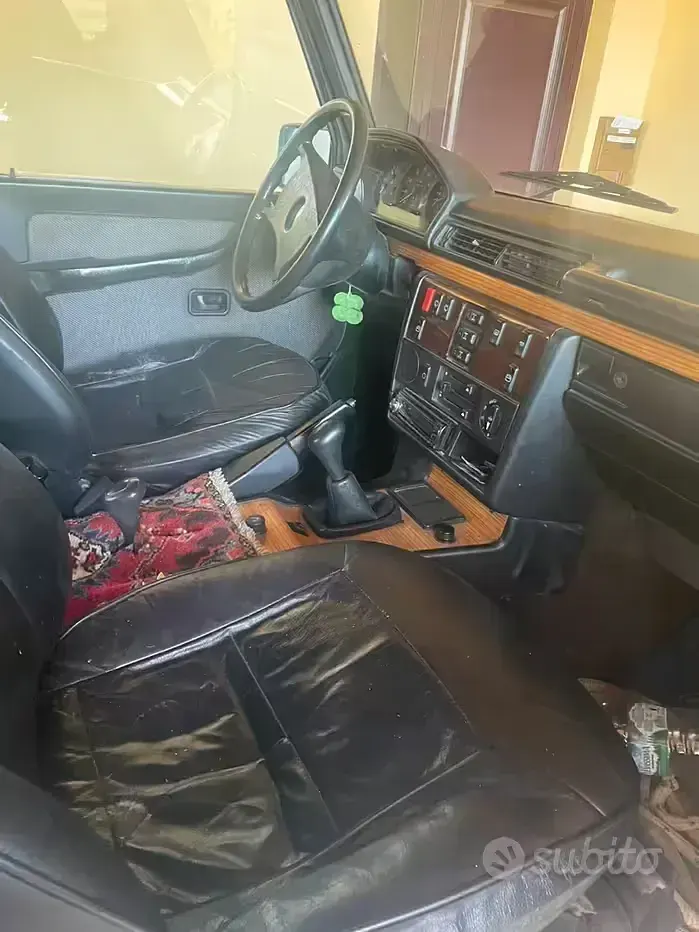Usata Mercedes G300 113 CV (83 kW) 1991 Verde SUV