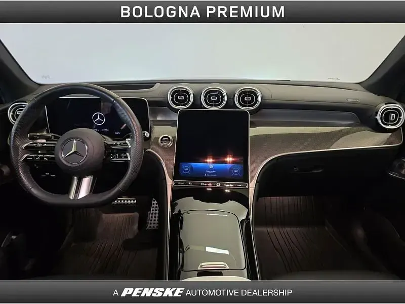 Usata Mercedes GLC300 AMG Line Premium Plus 269 CV (197 kW) 2026 Nero SUV