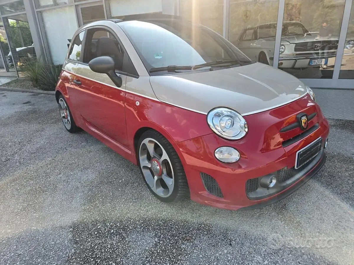 Usata Abarth 595C Turismo 160 CV (117 kW) 2014 Rosso Cabrio