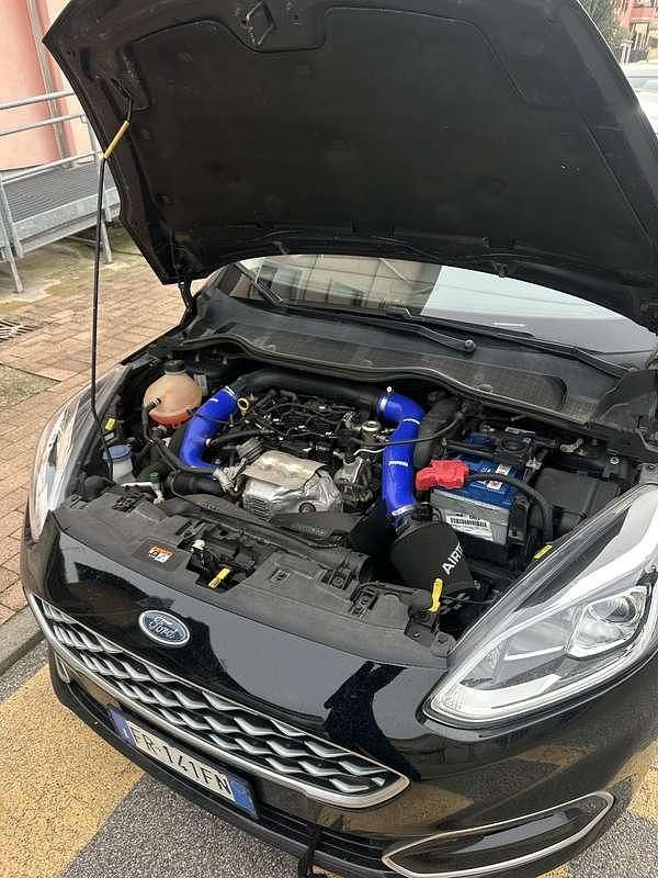 Usata Ford Fiesta Vignale 101 CV (74 kW) 2018 Berlina