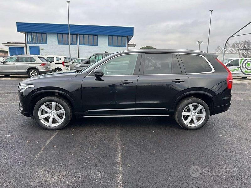 Usata Volvo XC90 Core 235 CV (172 kW) 2022 Nero SUV