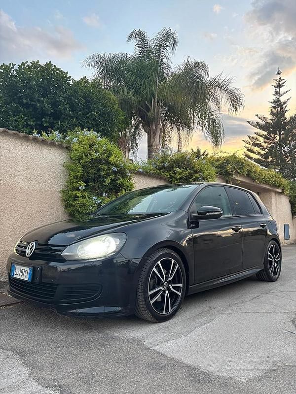 Usata VW Golf VII 122 CV (89 kW) 2012 Nero Berlina