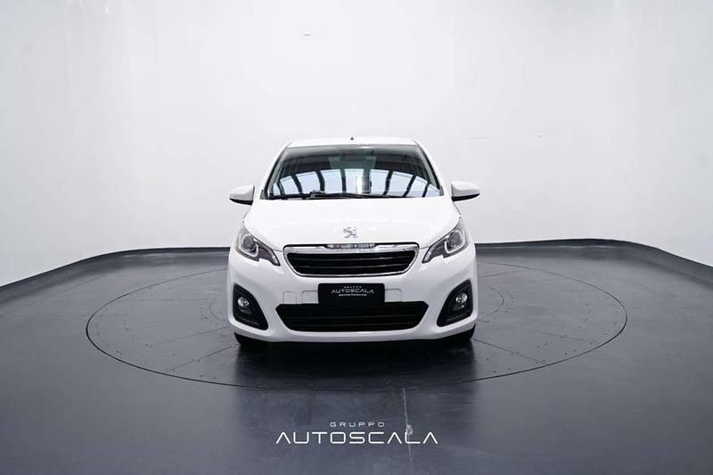 Begagnad Peugeot 108 Active 72 HK (52 kW) 2019 Vit Halvkombi