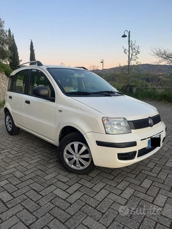 Occasion Fiat Panda 75 ch (55 kW) 2011 Blanc Citadine