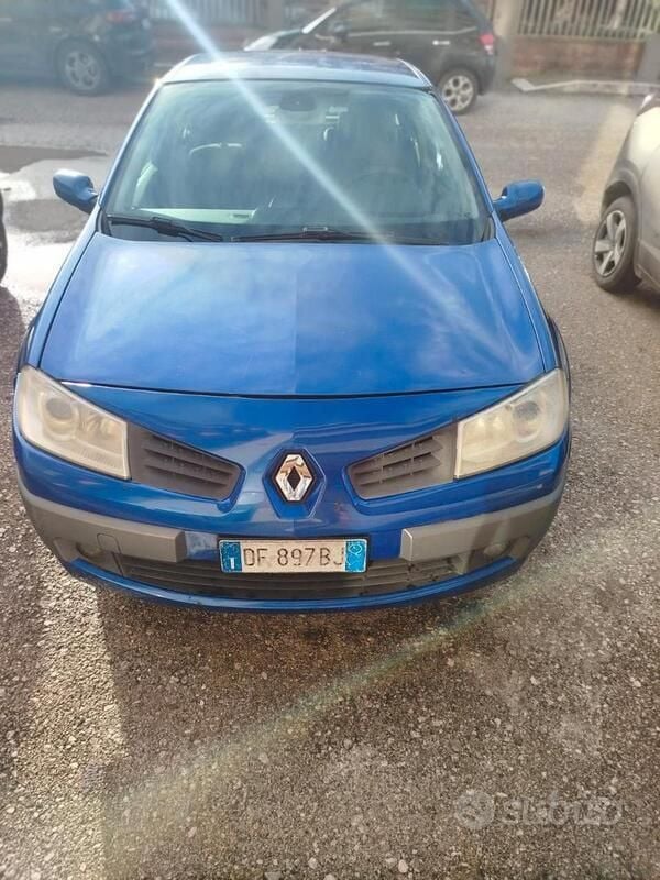 Usata 2006 Renault Mégane II | 600 € - Immagine 1/4