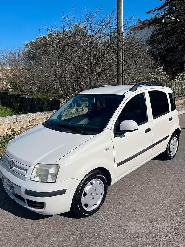 Usata Fiat Panda 69 CV (50 kW) 2011 Utilitaria