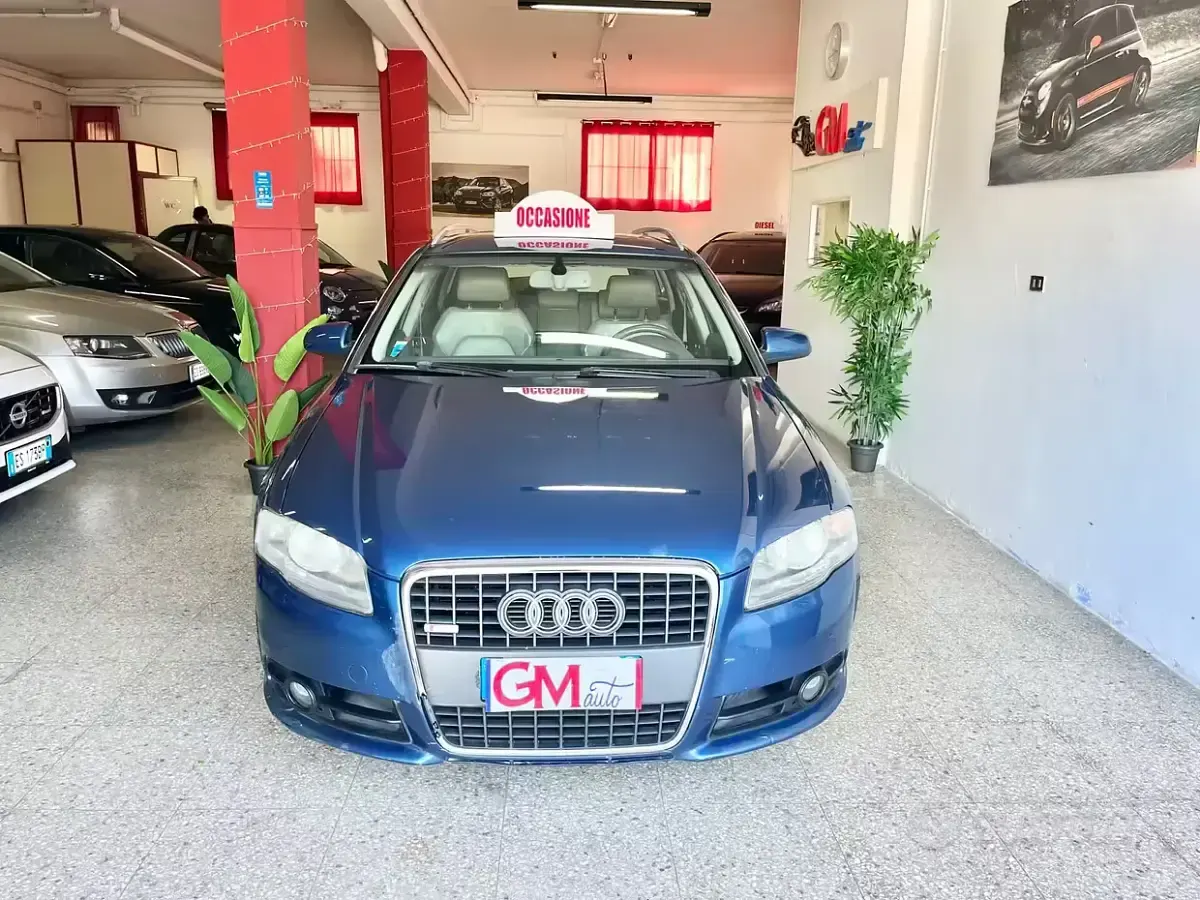 Usata Audi A4 Ambiente 140 CV (102 kW) 2006 Blu Station wagon