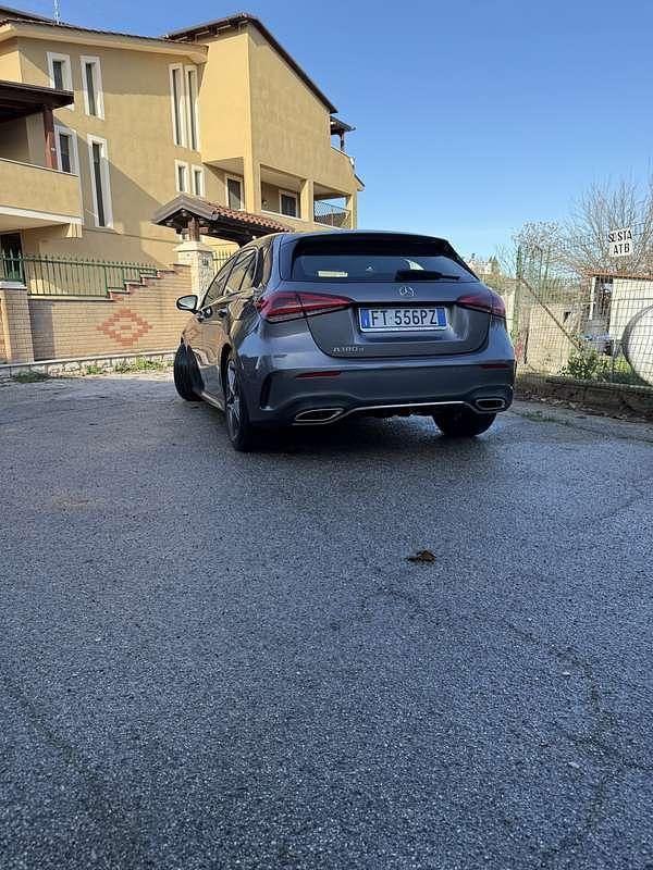 Usata Mercedes A180 Premium 116 CV (85 kW) 2019 Berlina