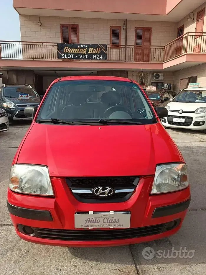 Usata Hyundai Atos Active 63 CV (46 kW) 2006 Rosso Utilitaria