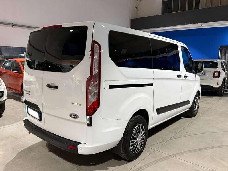 Usata Ford Tourneo Trend 131 CV (96 kW) 2019 Bianco Station wagon
