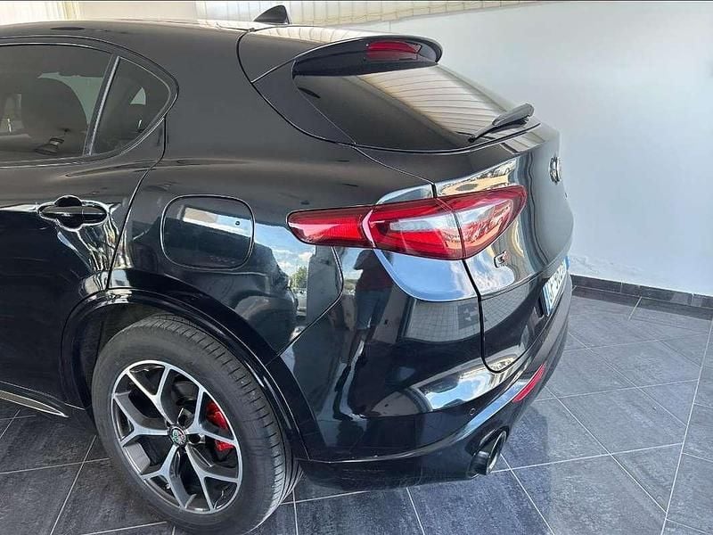 Usata Alfa Romeo Stelvio Ti 209 CV (153 kW) 2021 Nero SUV