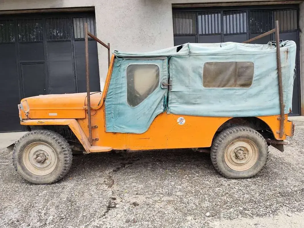 Usata Jeep CJ 61 CV (44 kW) 1975 Arancione Cabrio